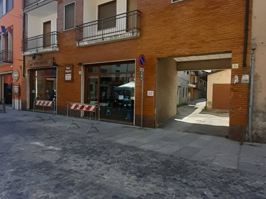 Appartamento a Cameri in Via Camillo Benso di Cavour, 24 - Foto 2