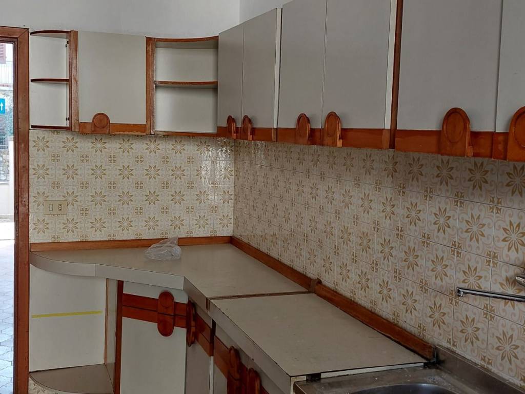 Casa indipendente a Prato in Via Albertesca - Foto 2
