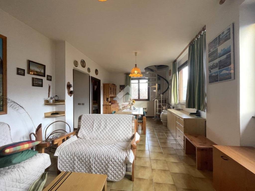 Appartamento a Teglio in Via Somasassa, 5 - Foto 3
