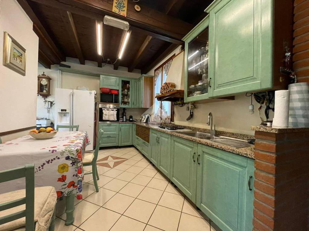 Casa indipendente a Quinzano d'oglio in VIA CADORNA, 49 - Foto 3