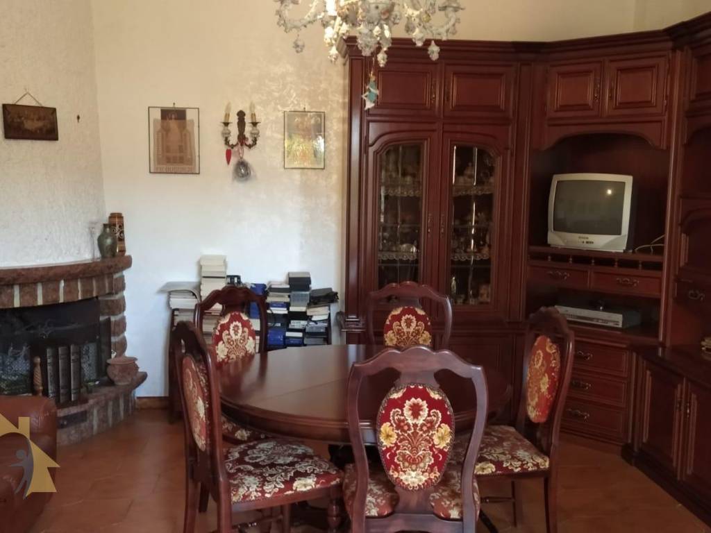 Villa a Aprilia in Via dei Cedri, 12 - Foto 2