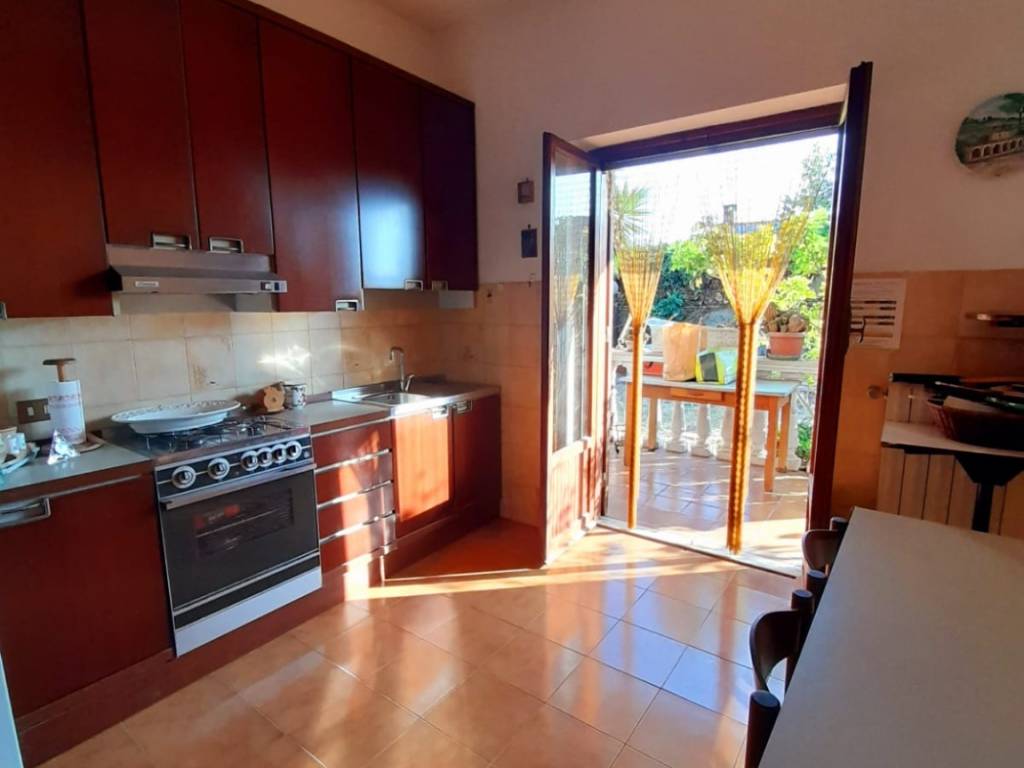Villa a Aprilia in Via dei Cedri, 12 - Foto 3