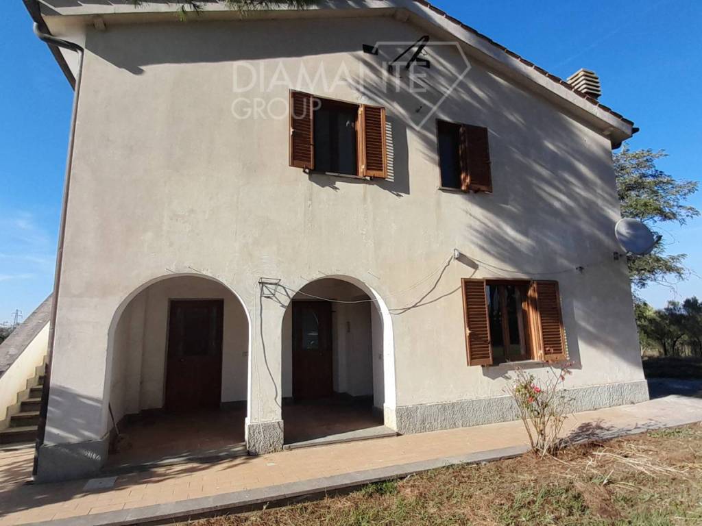 Rustico / casale a Manciano in Via Bettino Ricasoli - Foto 3