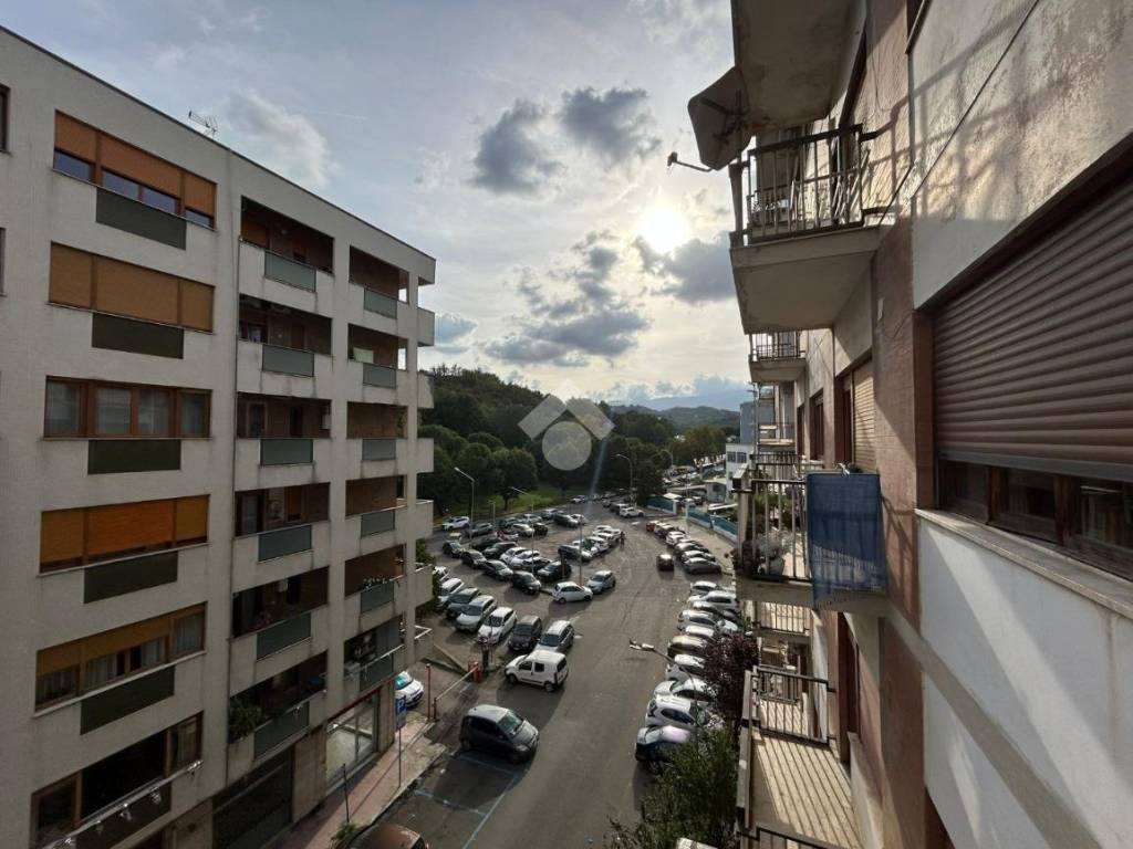 Appartamento a Cosenza in Via Emilio Capizzano, 21 - Foto 3