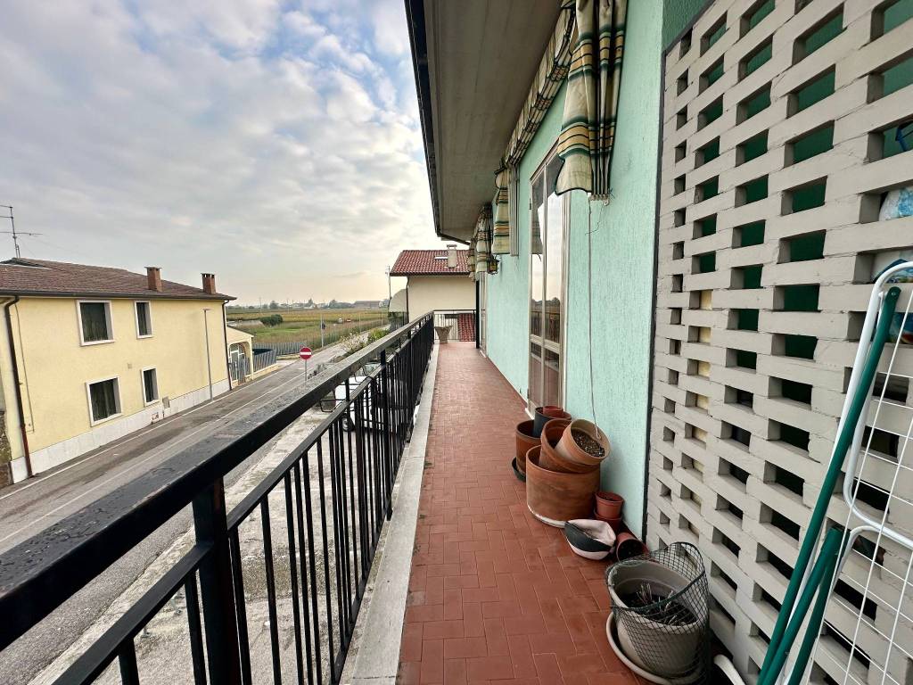 Appartamento a Lavagno in Via Casale, 46 - Foto 4