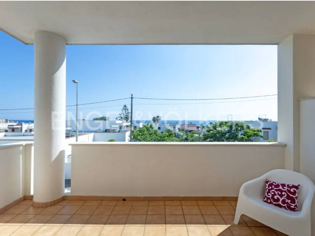 Casa indipendente a Salve in Via dei Mirti, 8 - Foto 2