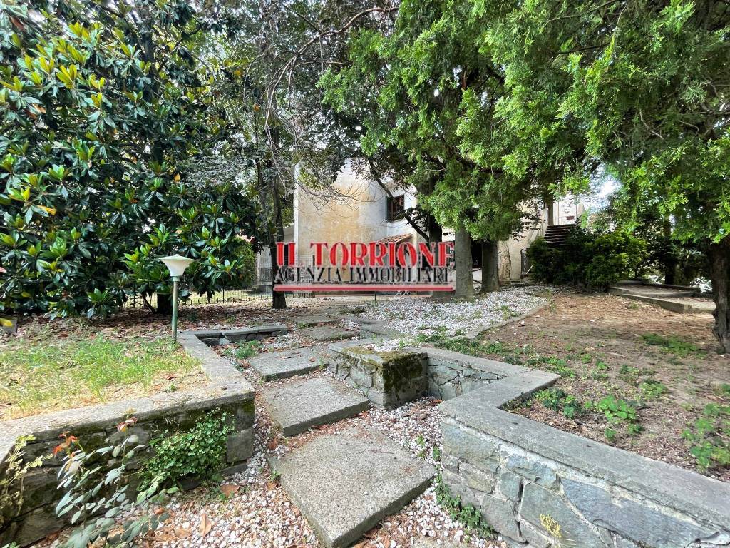 Villa a Buggiano in Strada Regionale Lucchese - Foto 2
