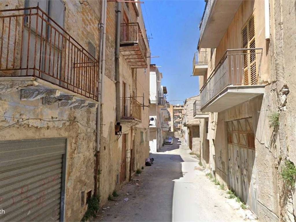 Casa indipendente a Favara in Via Lucio Fontana, 38 - Foto 3