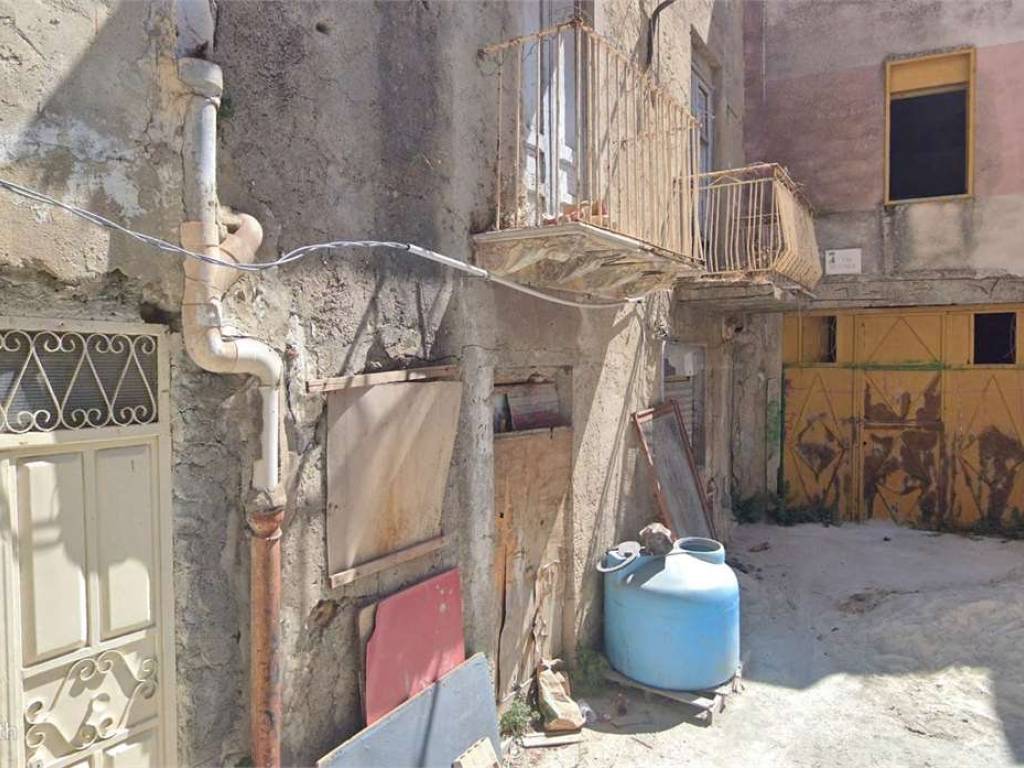 Casa indipendente a Favara in Via Lucio Fontana, 38 - Foto 5