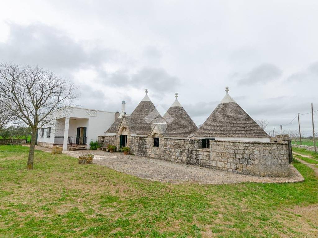 Villa a Gioia del colle in Strada Vicinale Corte Lirice - Foto 1