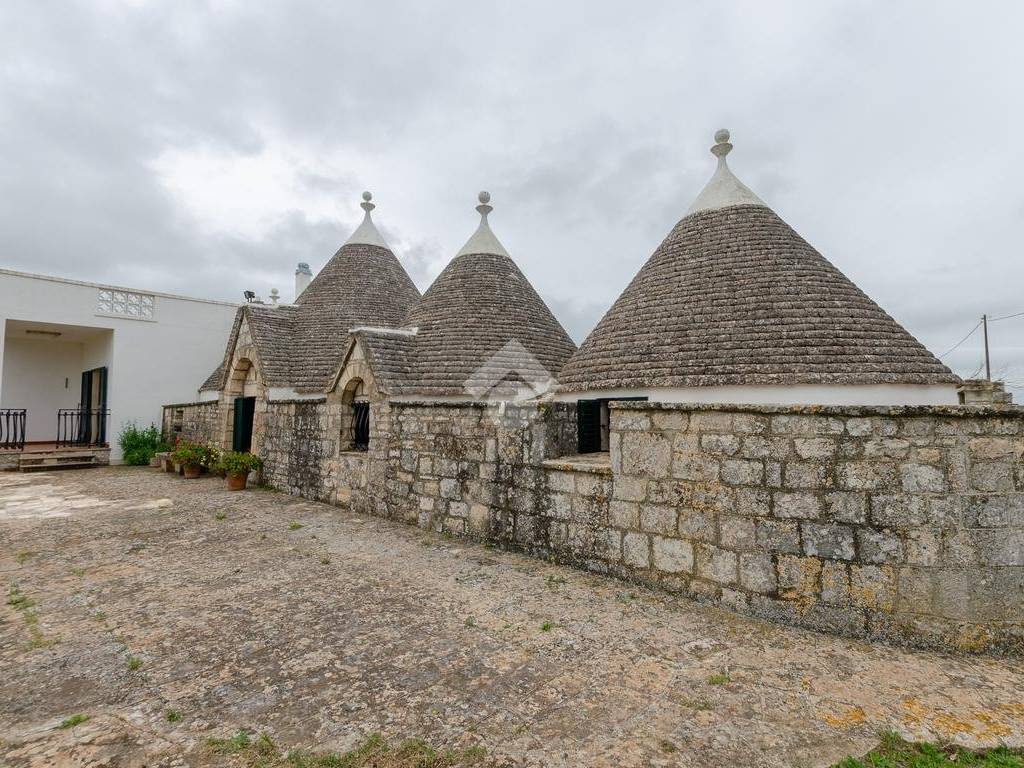 Villa a Gioia del colle in Strada Vicinale Corte Lirice - Foto 2
