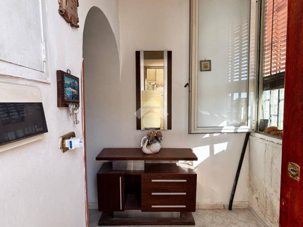 Appartamento a Napoli in Corso san giovanni a teduccio, 173 - Foto 3