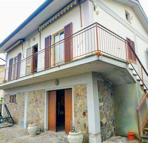 Villa a Città di castello in Via Trieste 13 - Foto 5