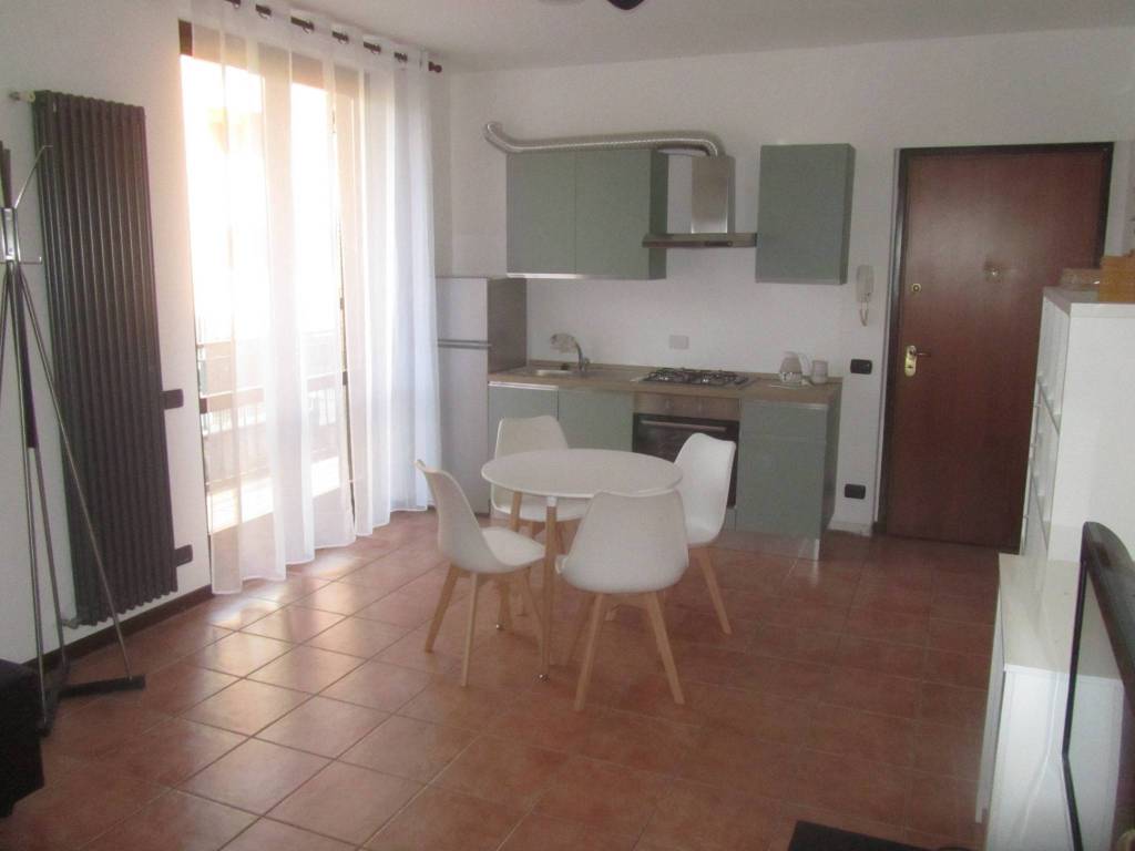 Appartamento a Como in Via Prestino, 61 - Foto 2