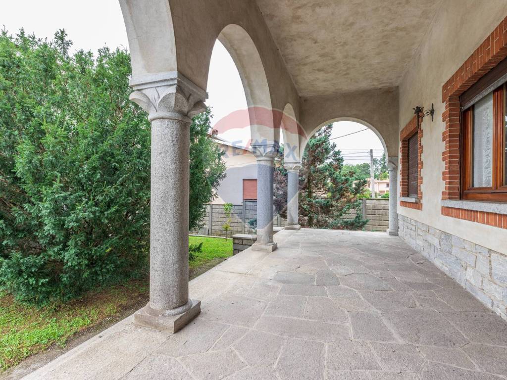 Villa a Jerago con orago in Via Bianchi, 71 - Foto 5