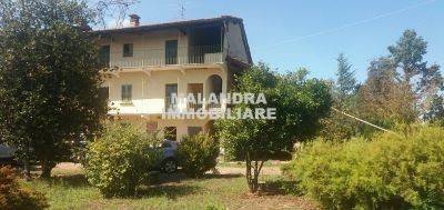 Rustico / casale a Oleggio in Via Strera - Foto 2
