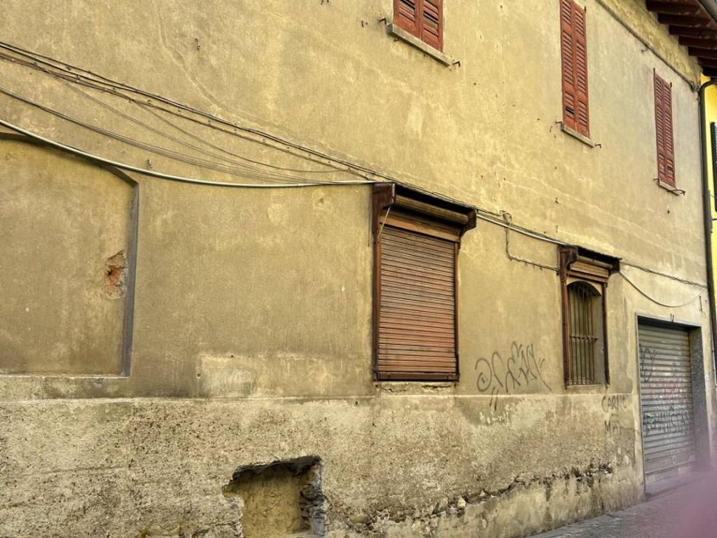 Rustico / casale a Colico in Via Montecchio Nord, 6 - Foto 2