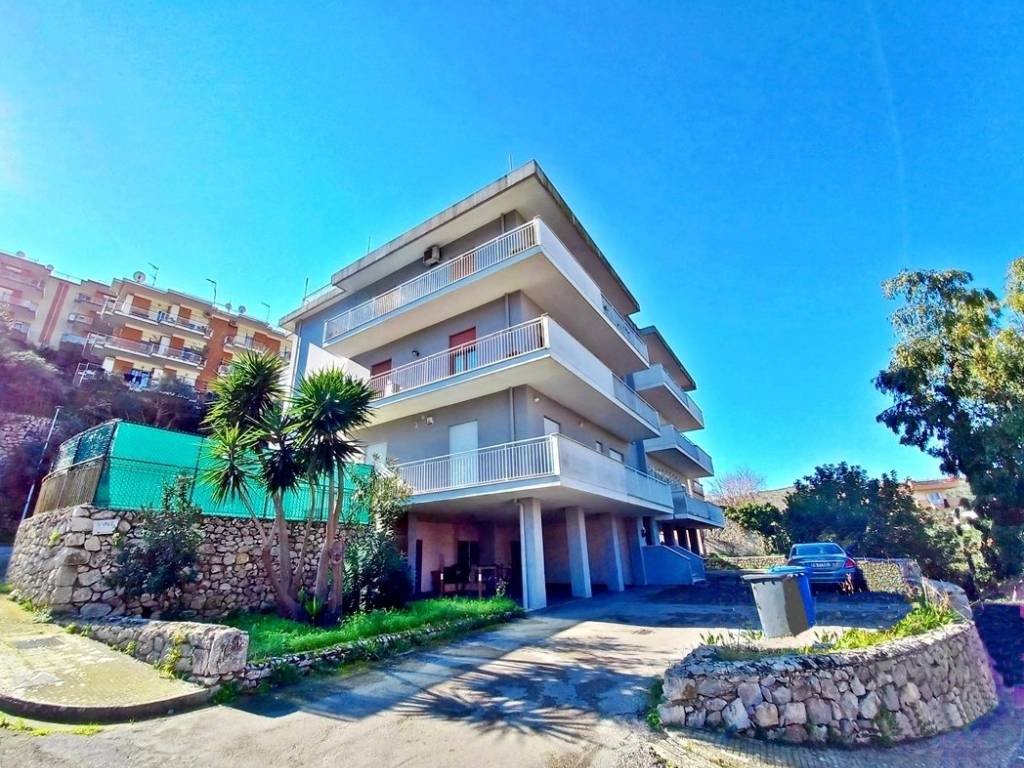 Appartamento a Gaeta in Viale Asia - Foto 2