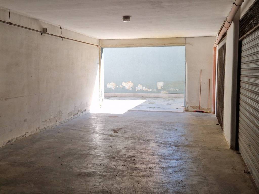 Box / garage a Trani in Lungomare Cristoforo Colombo - Foto 3