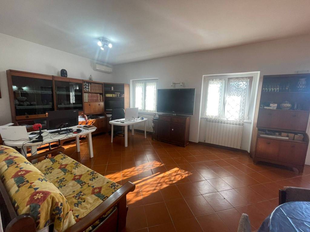 Villa a Ladispoli in Via dei Pesci - Foto 5