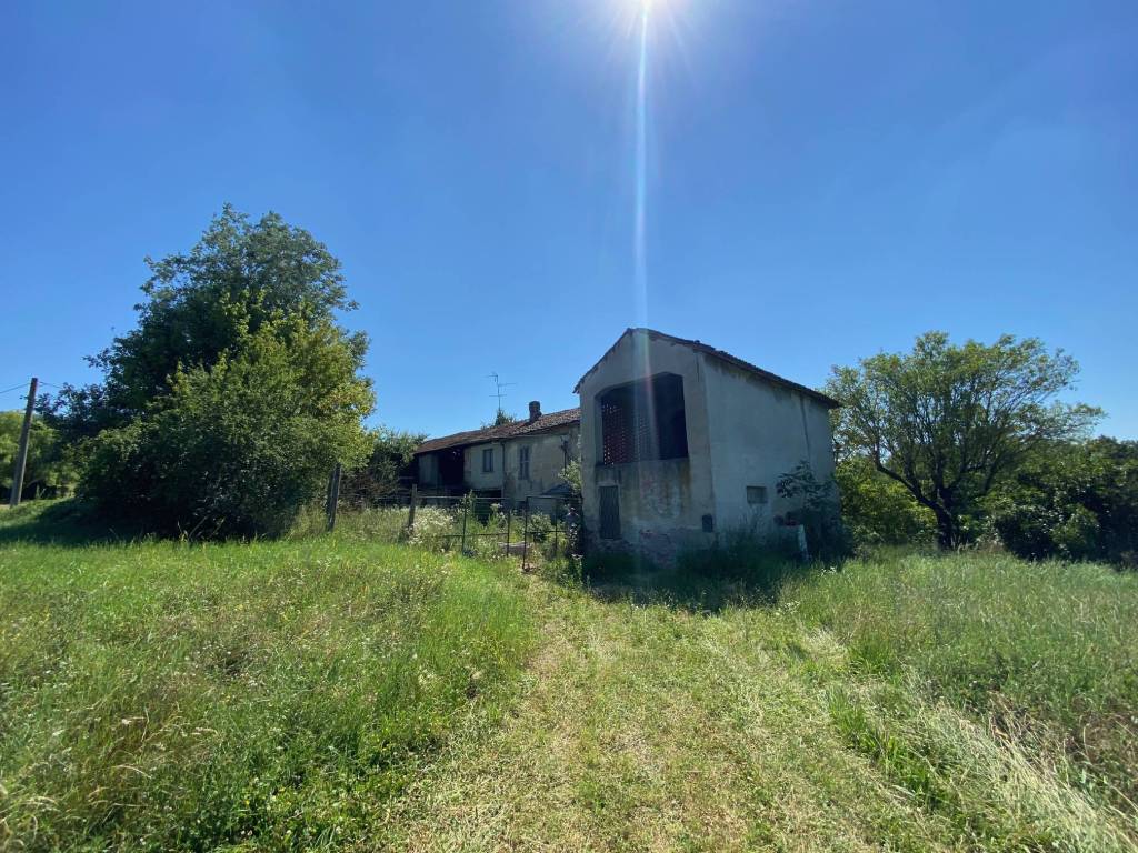 Rustico / casale a Acqui terme in Corso Bagni, 81 - Foto 2