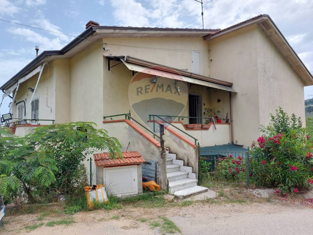 Villa a San leucio del sannio in Via Vardaro - Foto 4