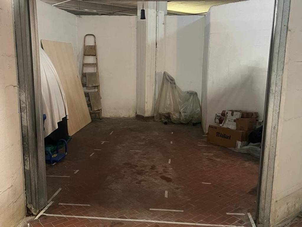 Box / garage a Varazze in Via Milano, 25 - Foto 5