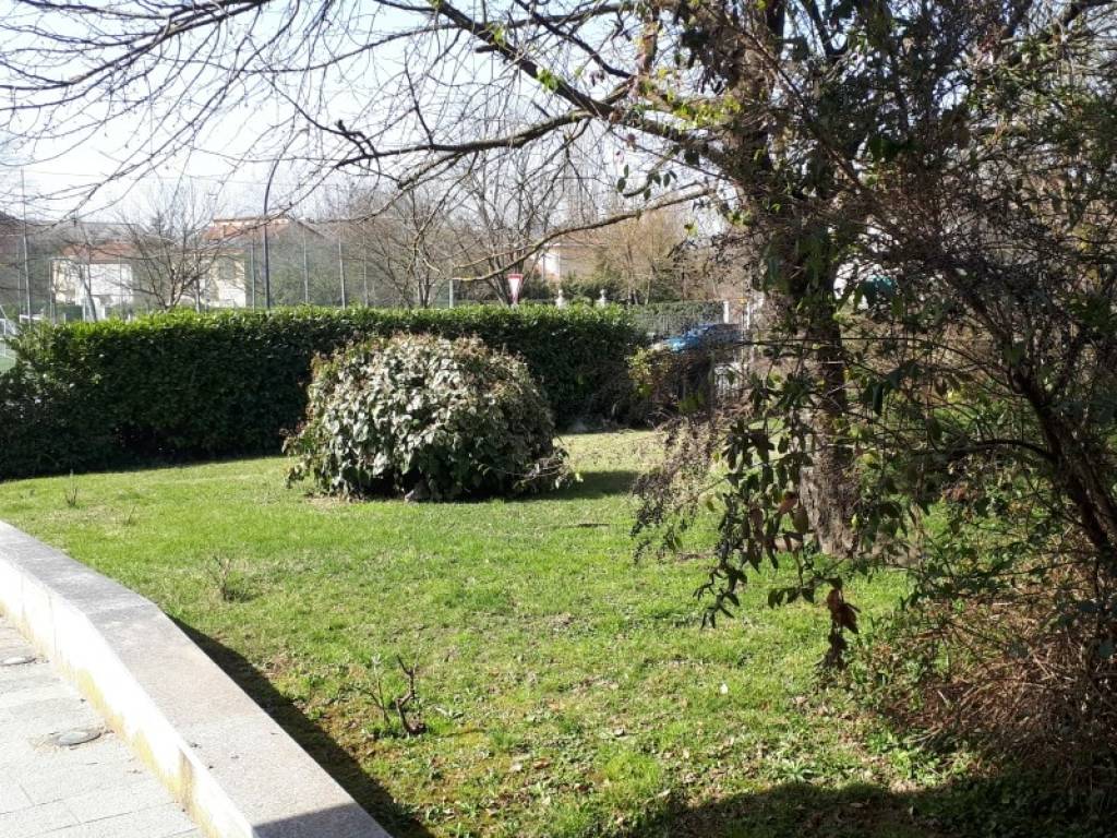Appartamento a Asti in Via Monsignor Giuseppe Marello - Foto 2