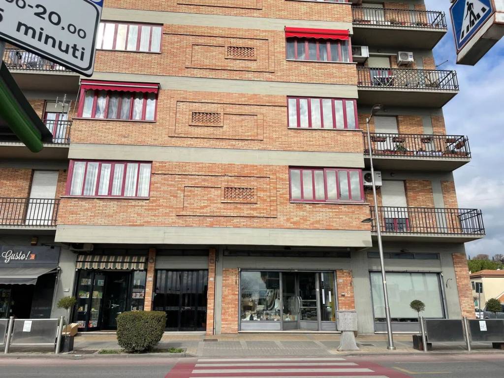 Immobile a Narni in Via Tuderte S.N.C. - Foto 2