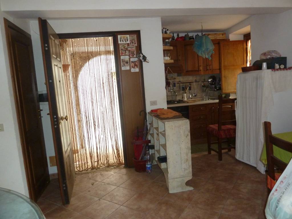 Casa indipendente a Pereto in Via Vittorio Veneto - Foto 5