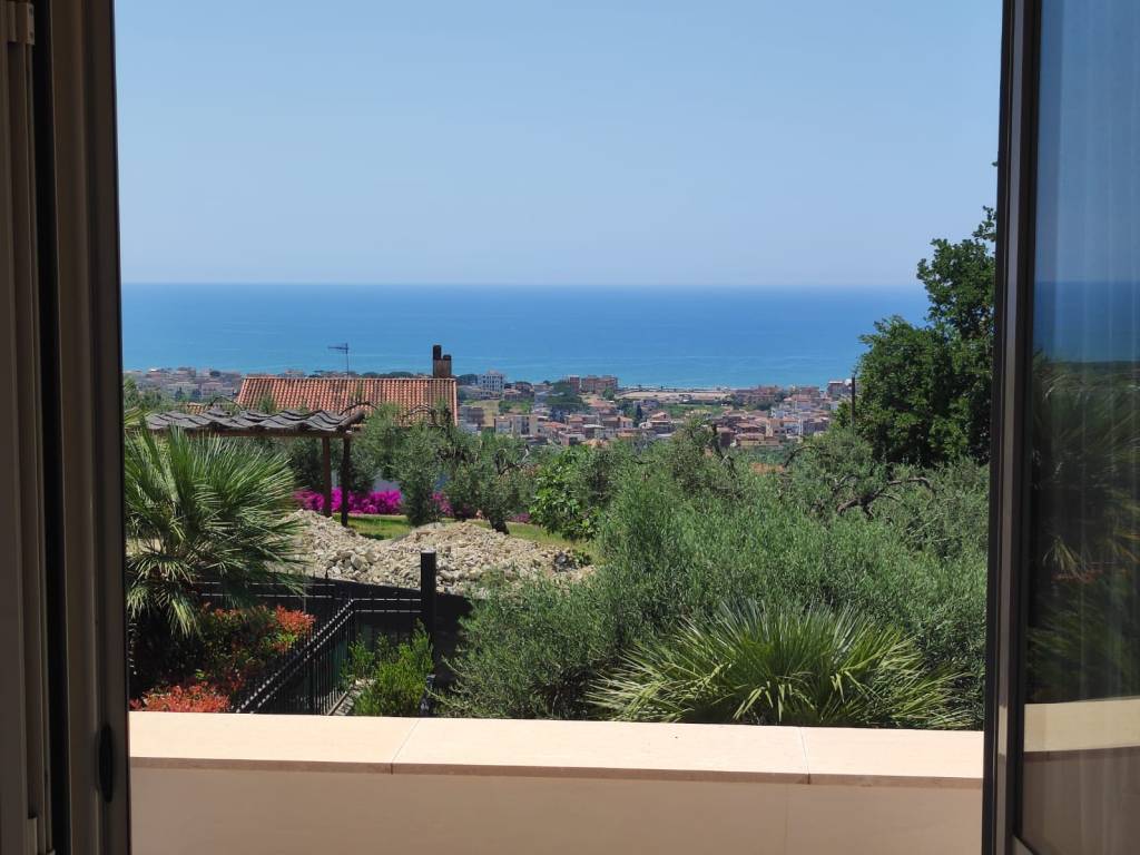 Villa a Minturno in Via Monte San Luca - Foto 2