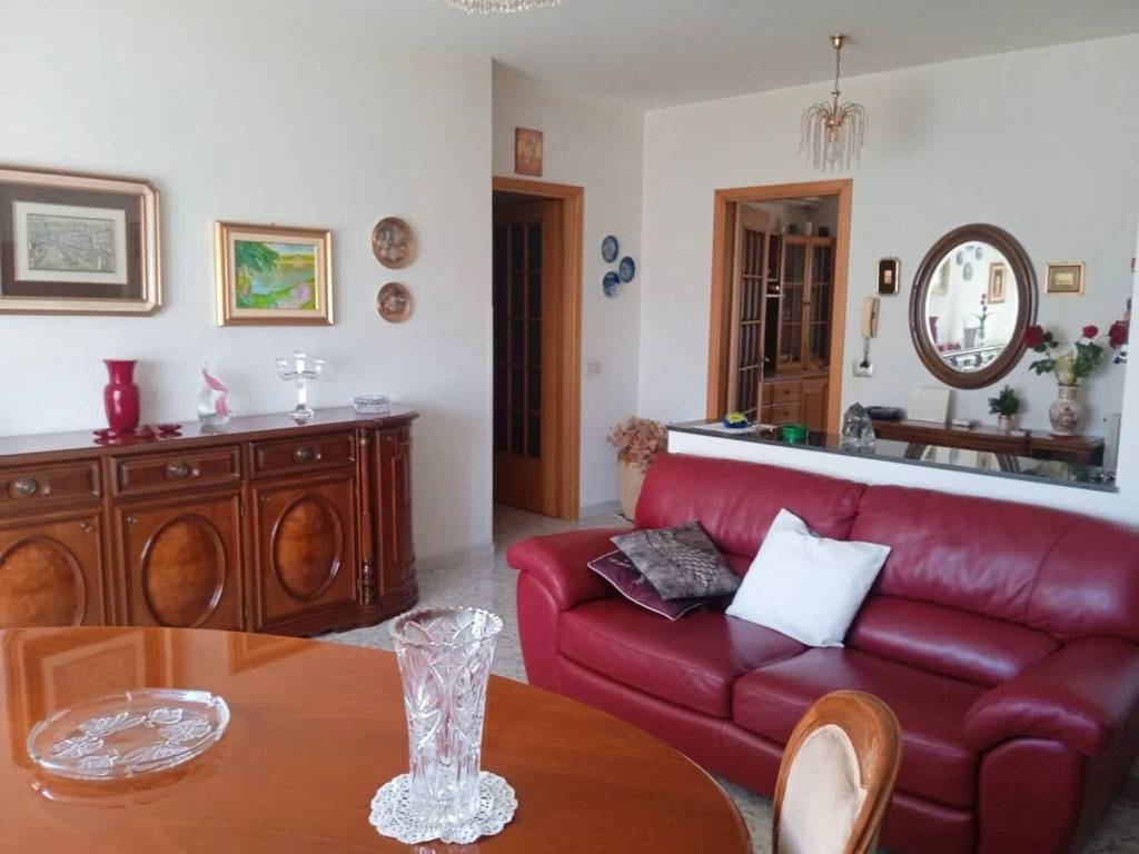Appartamento a Vittoria in Via Giacomo Leopardi S.N.C. - Foto 2