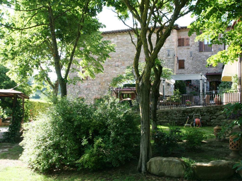 Rustico / casale a Gubbio in Vallingegno S.N.C. - Foto 4