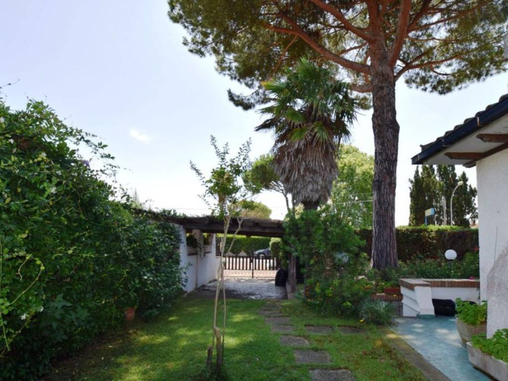 Villa a San felice circeo in Strada Provinciale 87, 115 - Foto 5