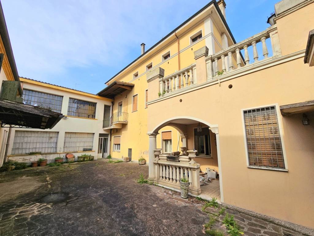 Palazzo / stabile a Montagnana in VIA NAZARIO SAURO - Foto 5