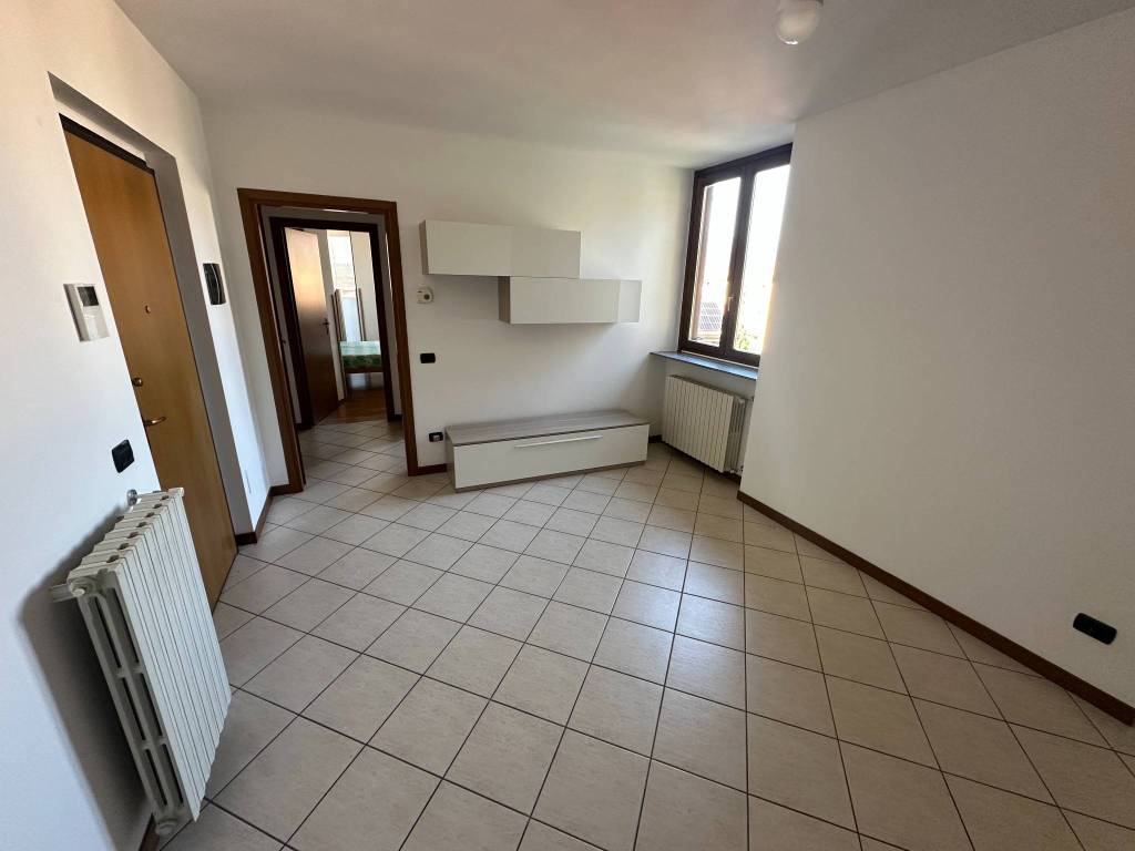 Appartamento a Montano lucino in Via San Giorgio - Foto 5