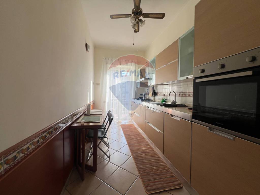 Appartamento a Napoli in Via Michelangelo Da Caravaggio, 143 - Foto 5