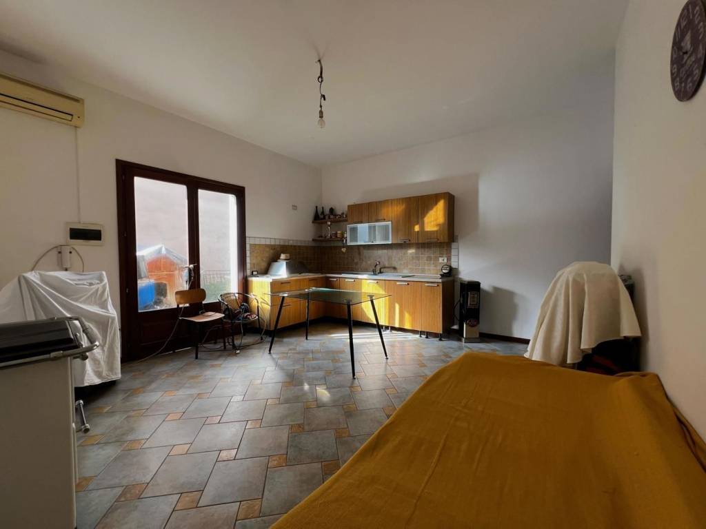 Appartamento a Capoterra in Via Sardegna - Foto 2