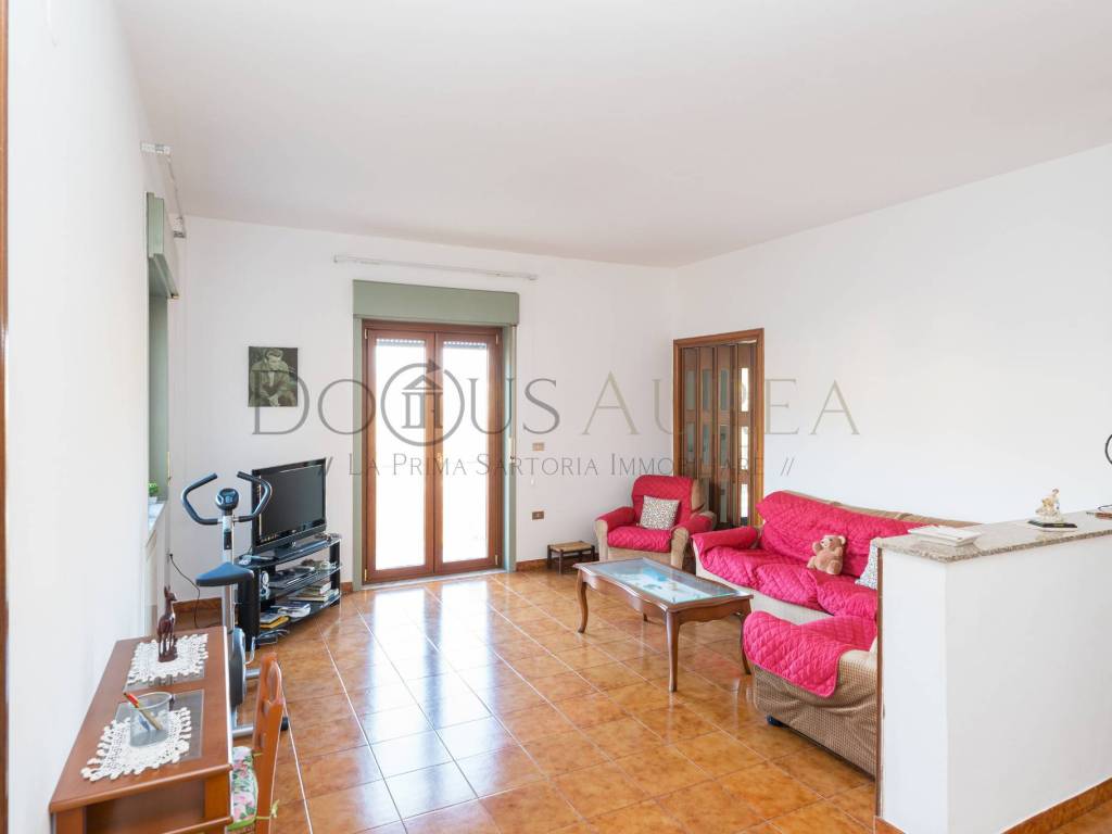 Appartamento a Salerno in Viale dei Longobardi - Foto 2