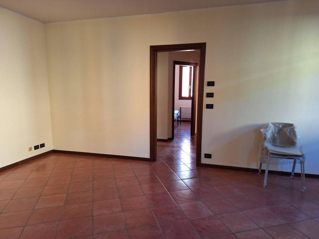 Appartamento a Cento in Via Cesare Cremonino - Foto 4