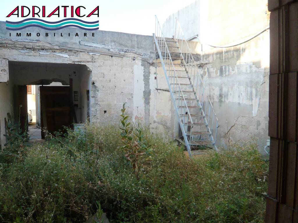 Casa indipendente a Cagliari in Via Alessandro III, 56 - Foto 5