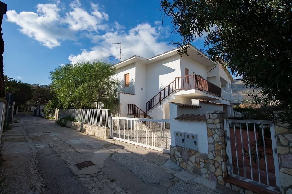Appartamento a Castellammare del golfo in Via Plaja, 44 - Foto 2