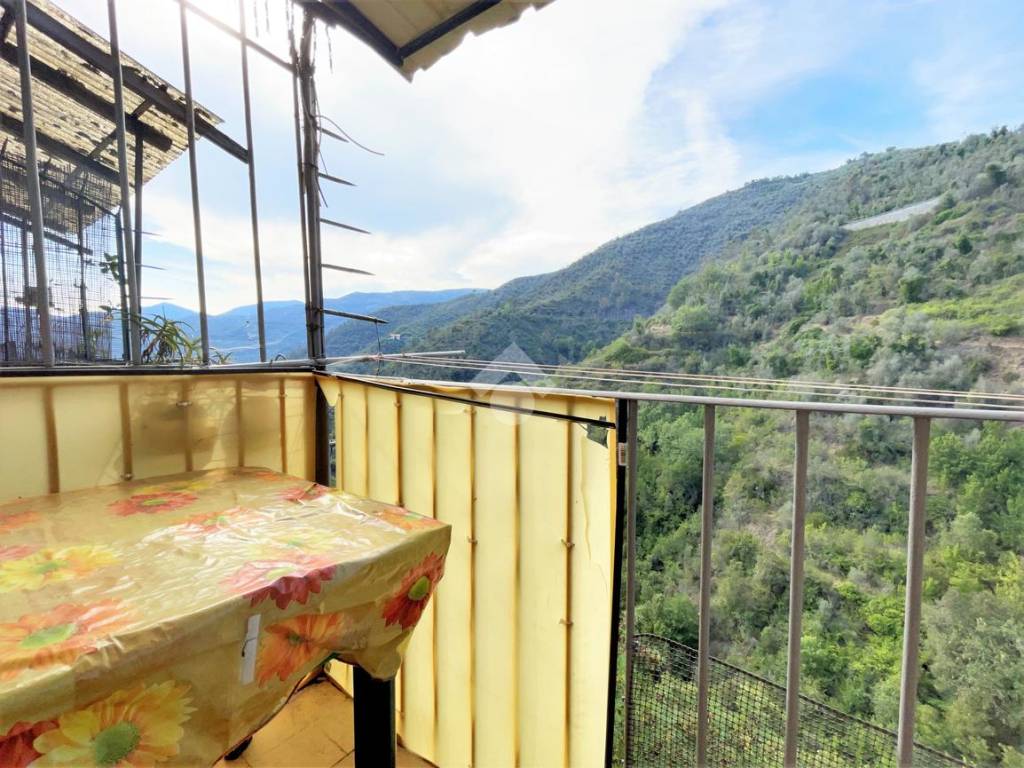 Appartamento a Apricale in Via Giuseppe Garibaldi, 5 - Foto 3