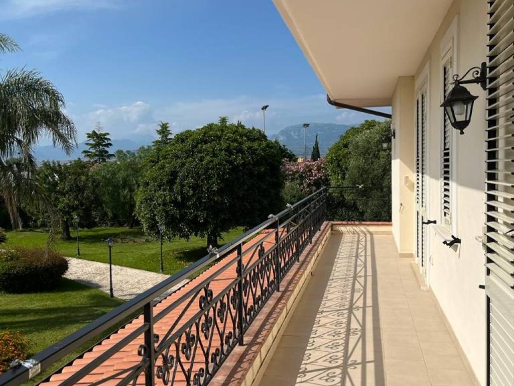 Villa a Eboli in Via Papaleone - Foto 2