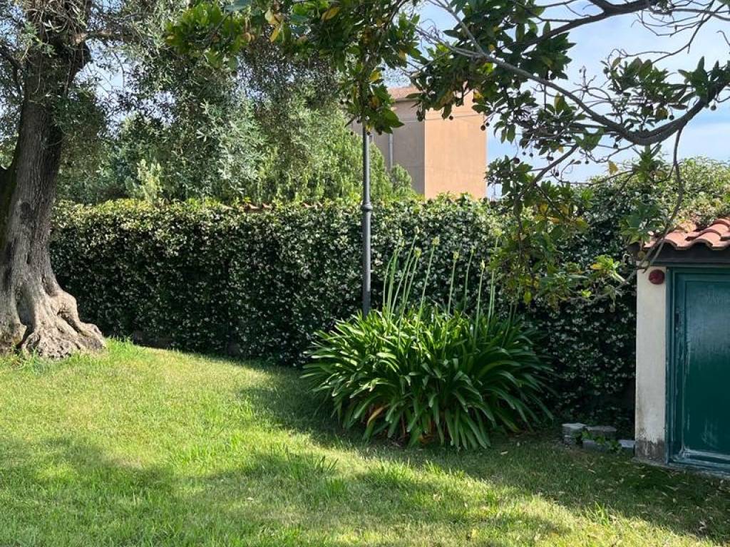 Villa a Eboli in Via Papaleone - Foto 3