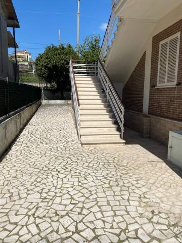 Appartamento a Minturno in Via Olivella - Foto 4