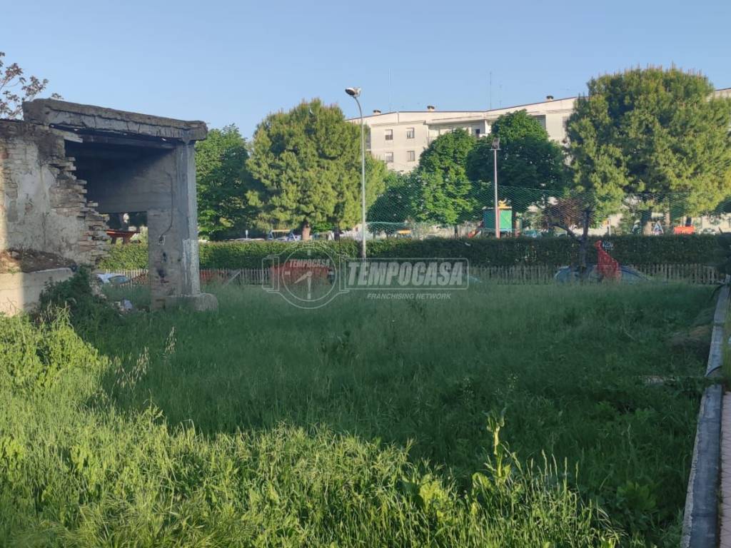 Terreno a San benedetto del tronto in Via Ugo la Malfa 1 - Foto 4