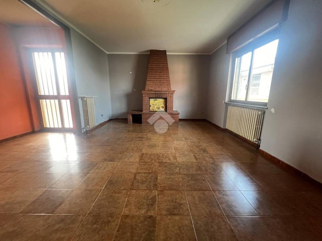 Appartamento a Santhià in Via Montecassino, 13 - Foto 3