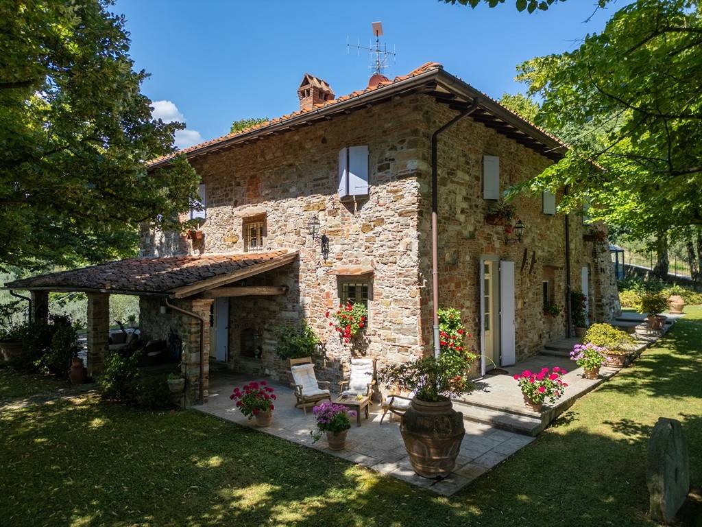 Villa a Vaiano in Via dell'Olmo - Foto 2