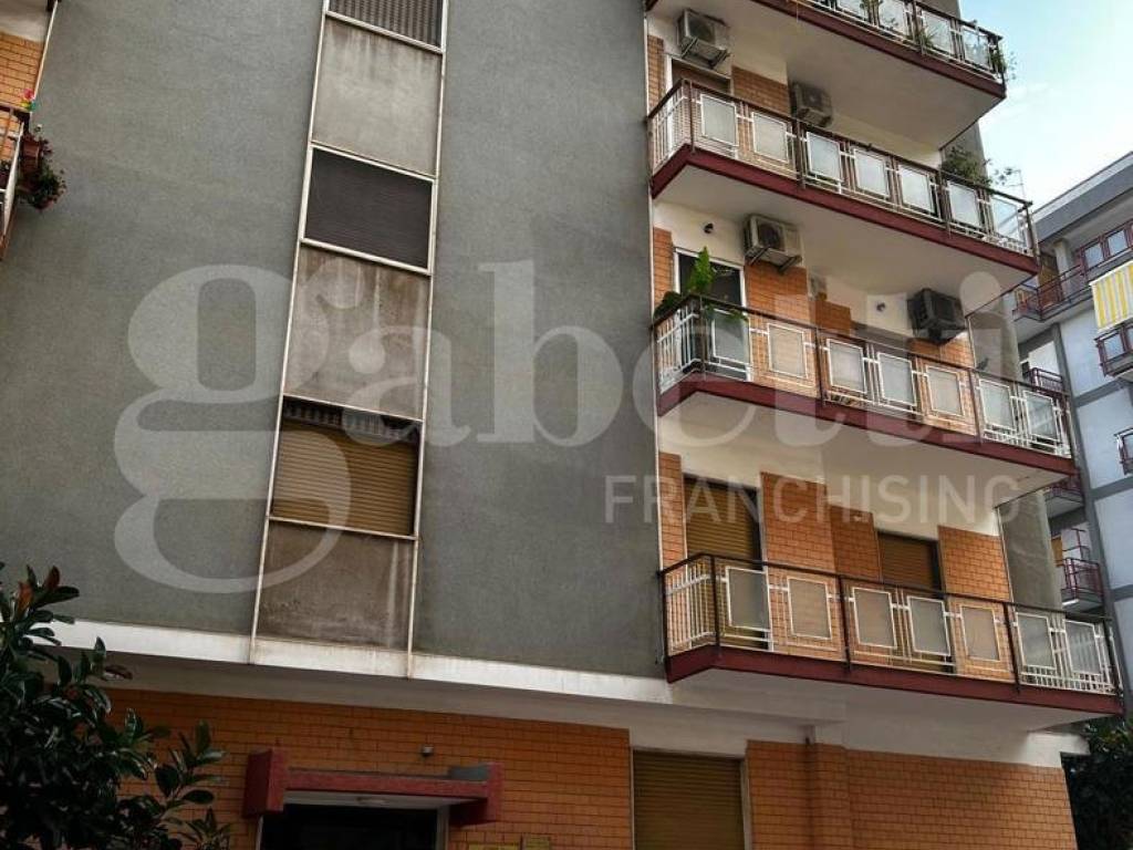 Appartamento a Taranto in Via Veneto, 71 - Foto 3
